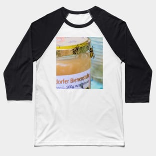 Wasp round a honeypot Baseball T-Shirt